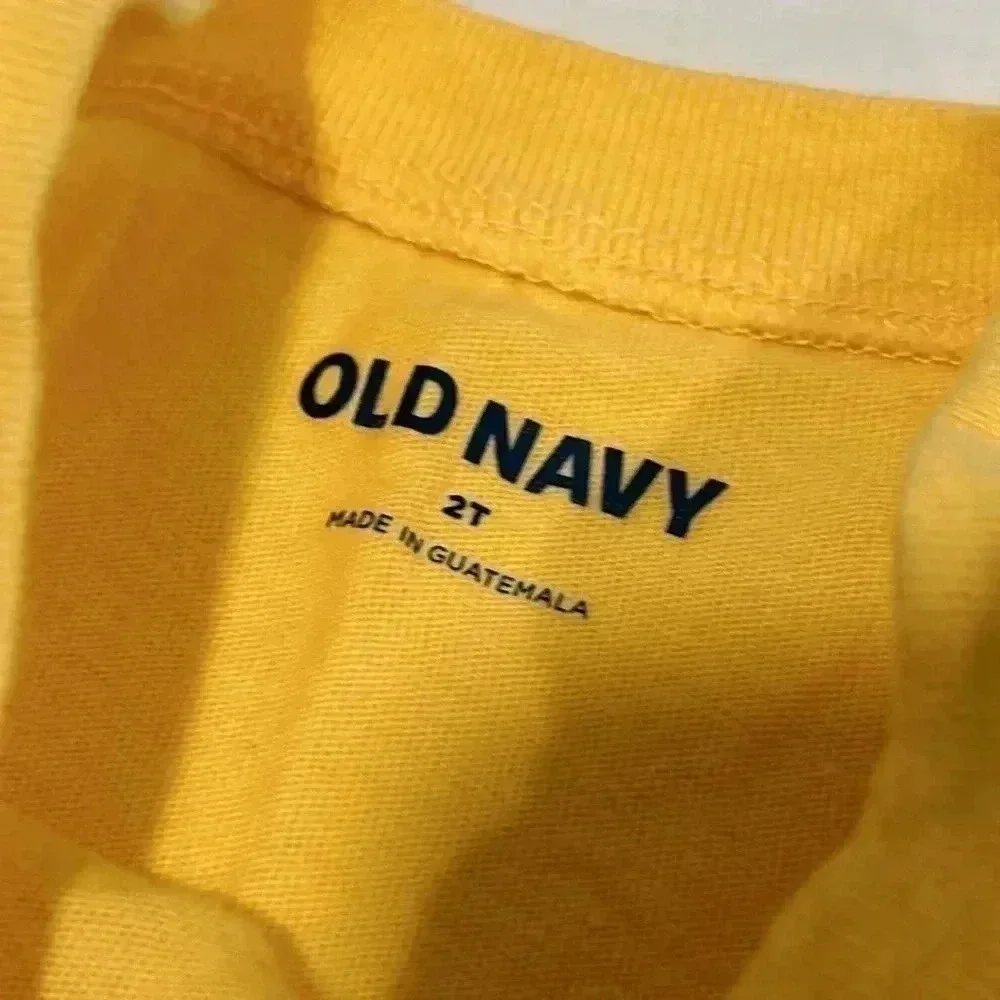 Old Navy T-shirts